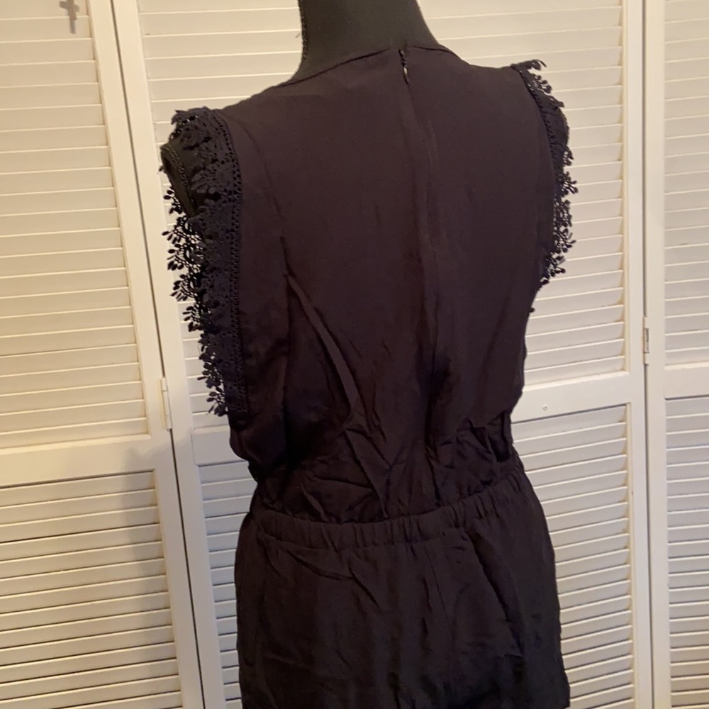 LOFT BLACK ROMPER - Picture 9 of 10